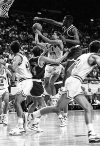 BYU vs. Siena basketball action.