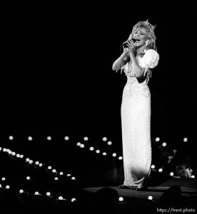 Jacque Dawn Tingey. Miss Utah sings before the new Miss Utah is announced. Make sense?