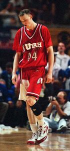 Keith Van Horn walks off the court for the last time as a Ute at Utah vs Kentucky, NCAA Tournament