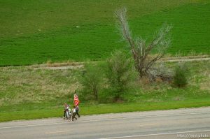 Mormon Trail Wagon Train seen from the top of a grain elevator at Jack's Bean Company.