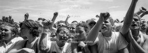 Fans during Dropkick Murphys at the Vans Warped Tour.