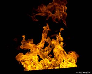 Olympic flame in cauldron at the Lincoln Memorial. 12.21.2001, 5:57:25 PM