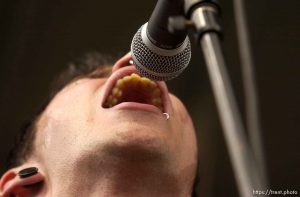 Tsunami Bomb. Warped Tour. 06/22/2002, 3:26:41 PM