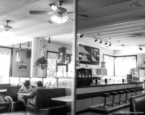 The Snelgrove's Ice Cream Parlor on 2100 South (between 800 and 900 East) is scheduled to close; 06/05/2002, 3:57:24 PM