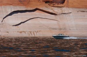 Landmarks which had previously been submerged in Glen Canyon are now becoming visible with the lower water levels in Lake Powell. 05.10.2003, 2:44:35 PM