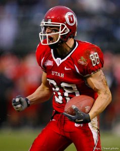 Utah's Travis LaTendresse celebrates a 28-yard gain, first down. University of Utah vs. Georgia Tech, Emerald Bowl, San Francisco.