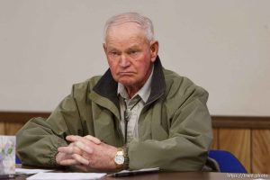 Washington County Sheriff Kirk Smith visits Hildale City Council Meeting. , 3.14.2006 Dan Jessop (green jacket).