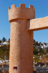 Jim Barlow home. Colorado City. polygamy. , 3.14.2006