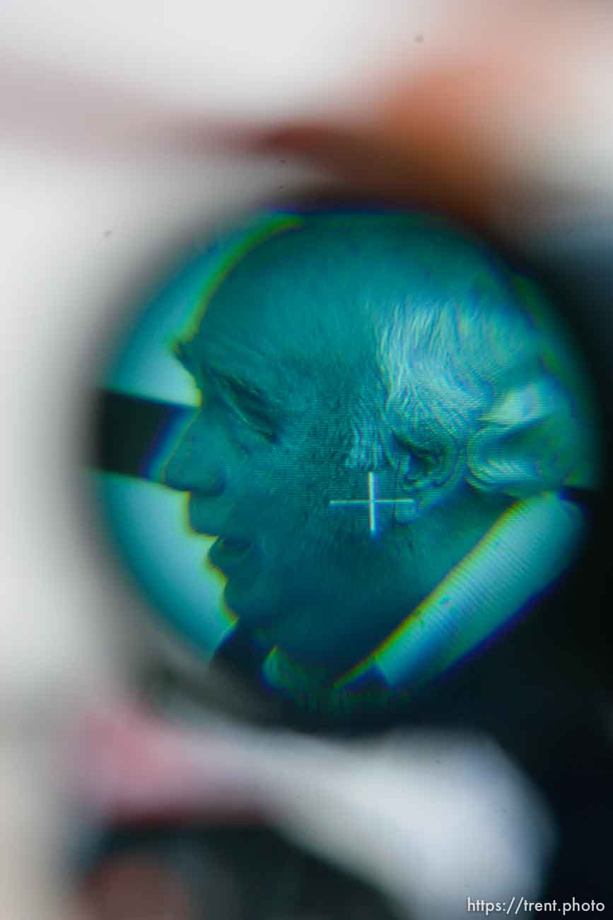 Canon EOS-1D Mark II N