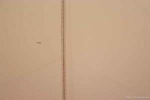 Eldorado - A helicopter flies over the FLDS YFZ 