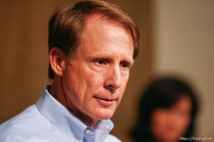 San Angelo - Senator Robert Duncan, speaks at a press conference near Fort Concho Tuesday, April 15, 2008.