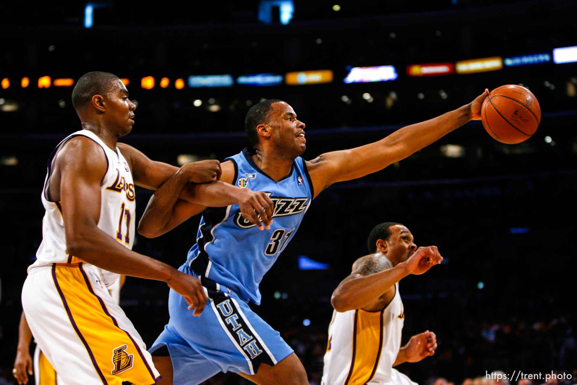 Canon EOS-1D Mark II N