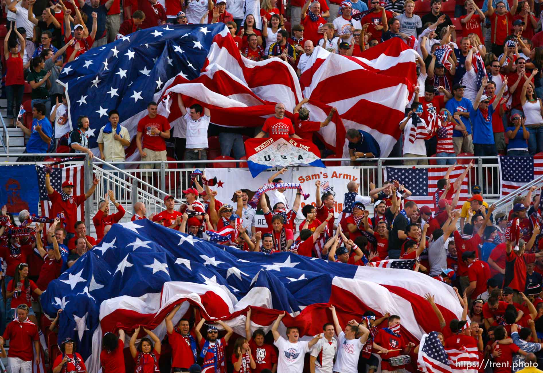 Canon EOS-1D Mark II N