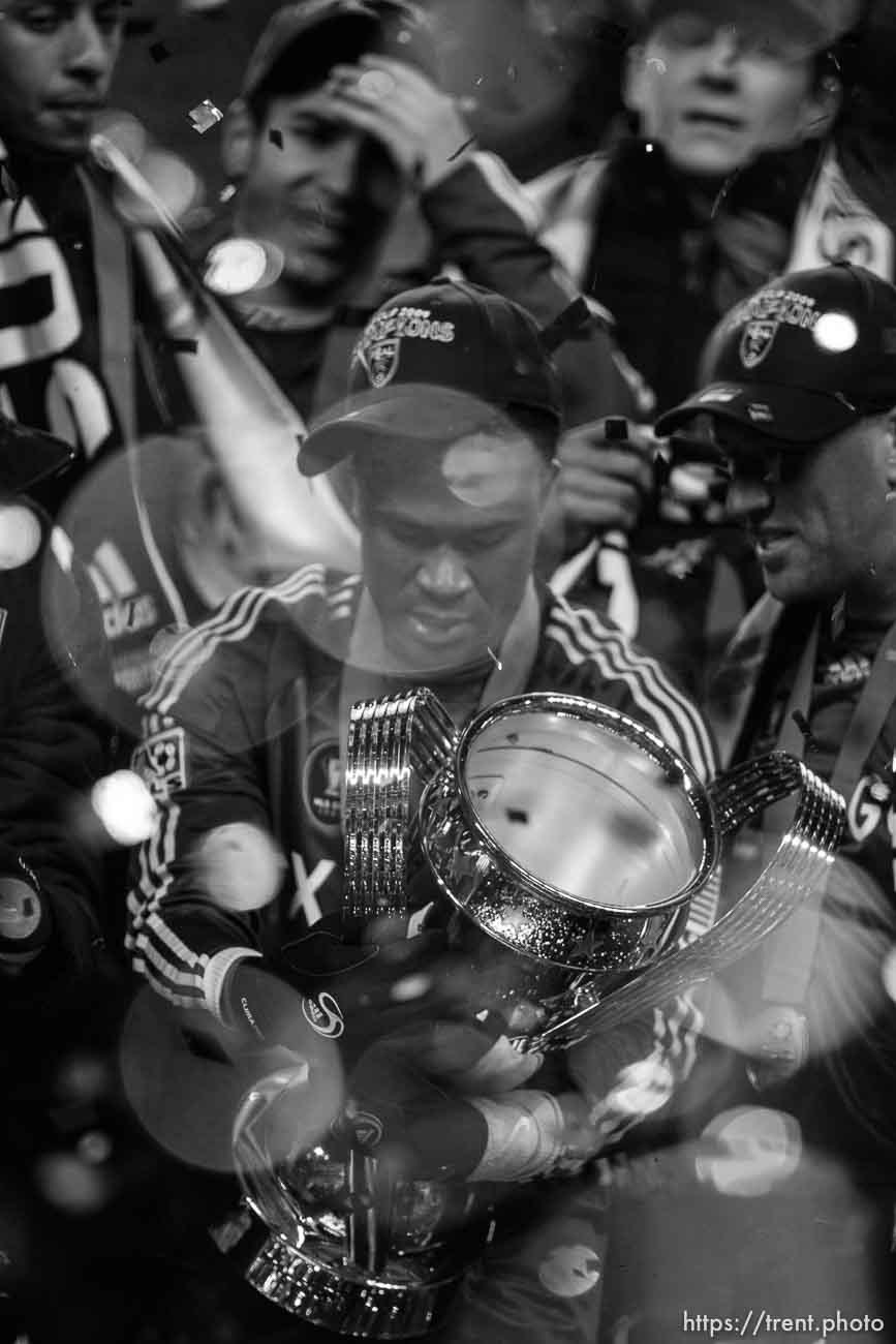 Canon EOS-1D Mark II N