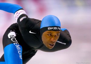 Trent Nelson  |  The Salt Lake Tribune US speed skater Shani Davis posted a world record time (1:41.04) in the 1500 meter at the Essent ISU World Cup at the Utah Olympic Oval in Kearns, Friday, December 11, 2009.