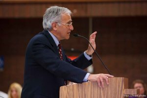 Trent Nelson  |  The Salt Lake Tribune Draper - Andrew Parnes, attorney for death-row inmate Ronnie Lee Gardner, makes his closing arguments on the second day of a commutation hearing Friday, June 11, 2010, at the Utah State Prison.