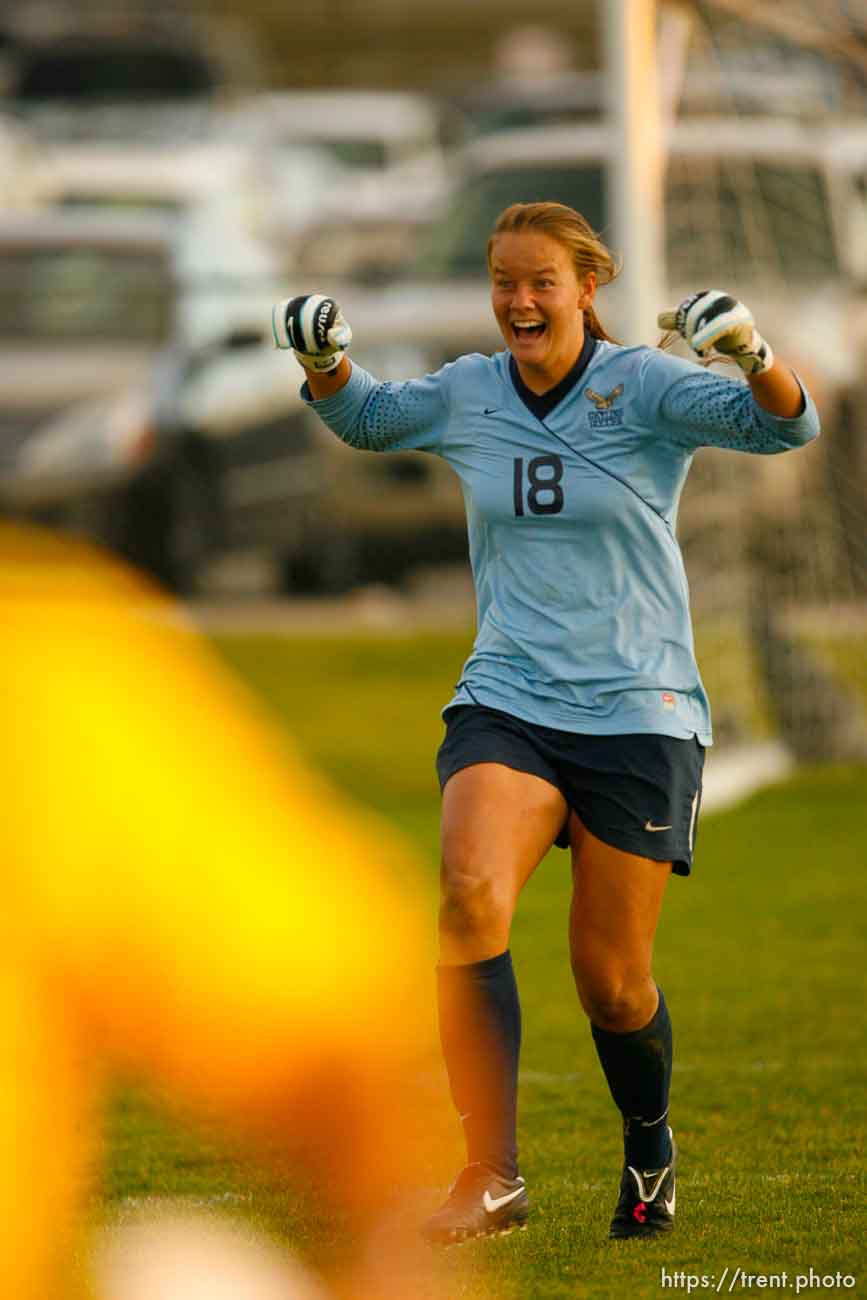 Canon EOS-1D Mark II N