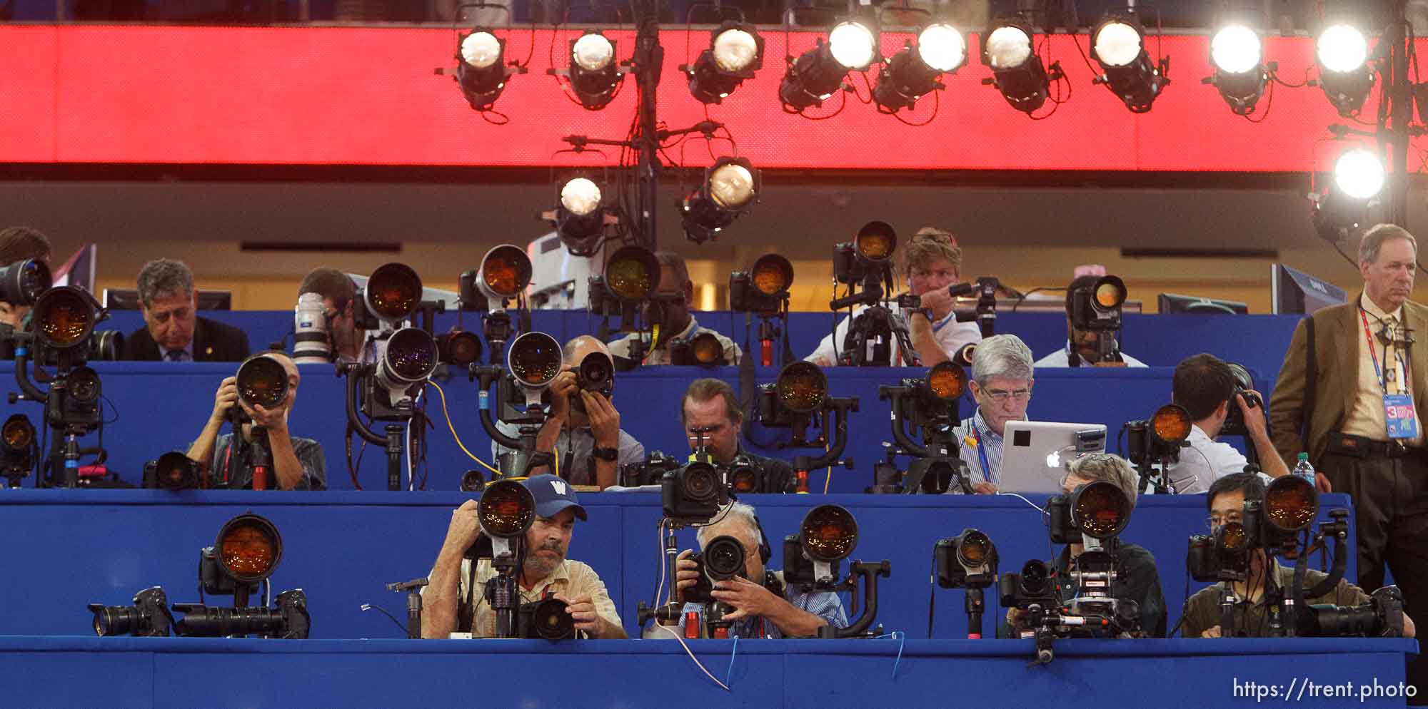 Canon EOS-1D Mark IV