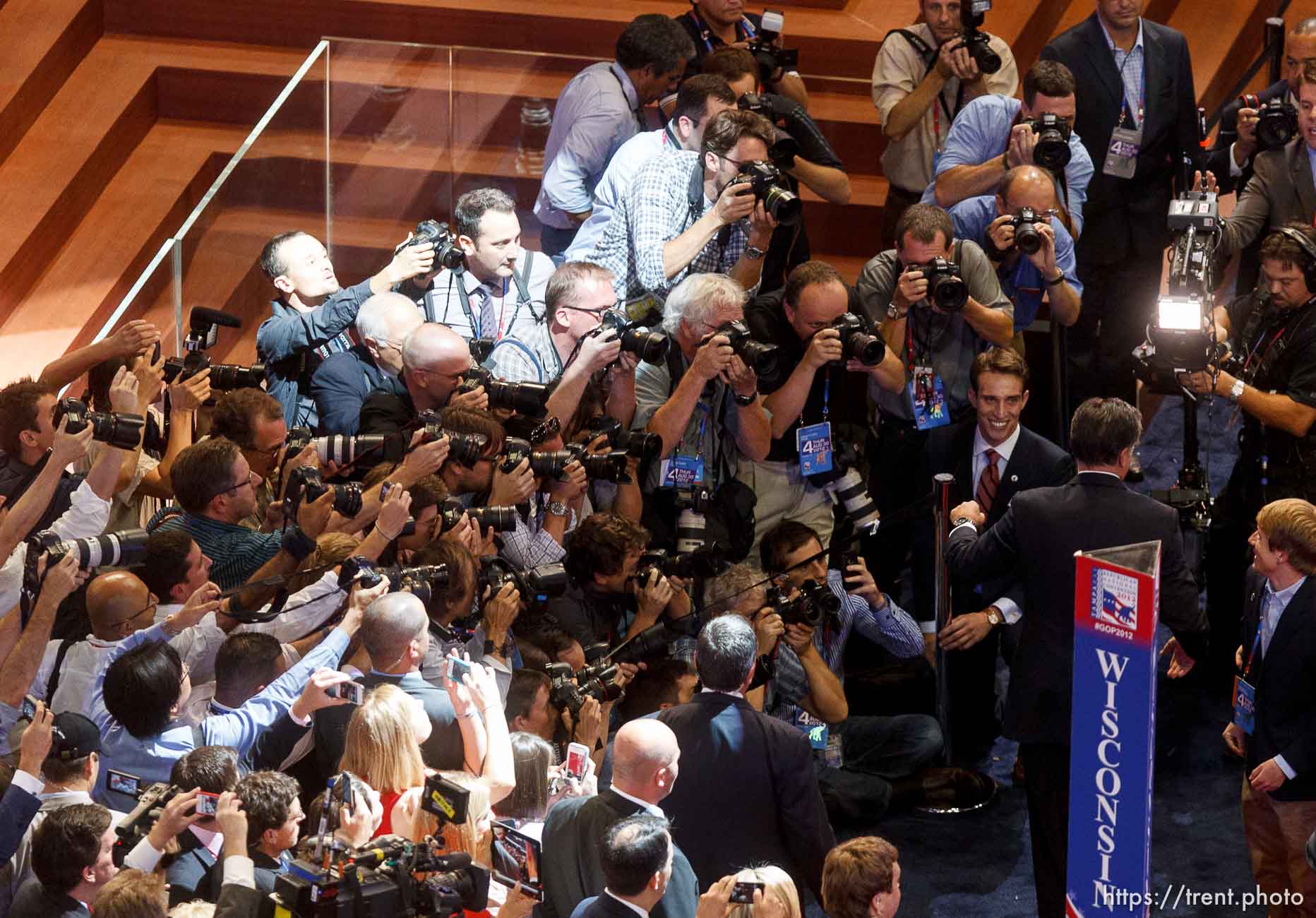 Canon EOS-1D Mark IV