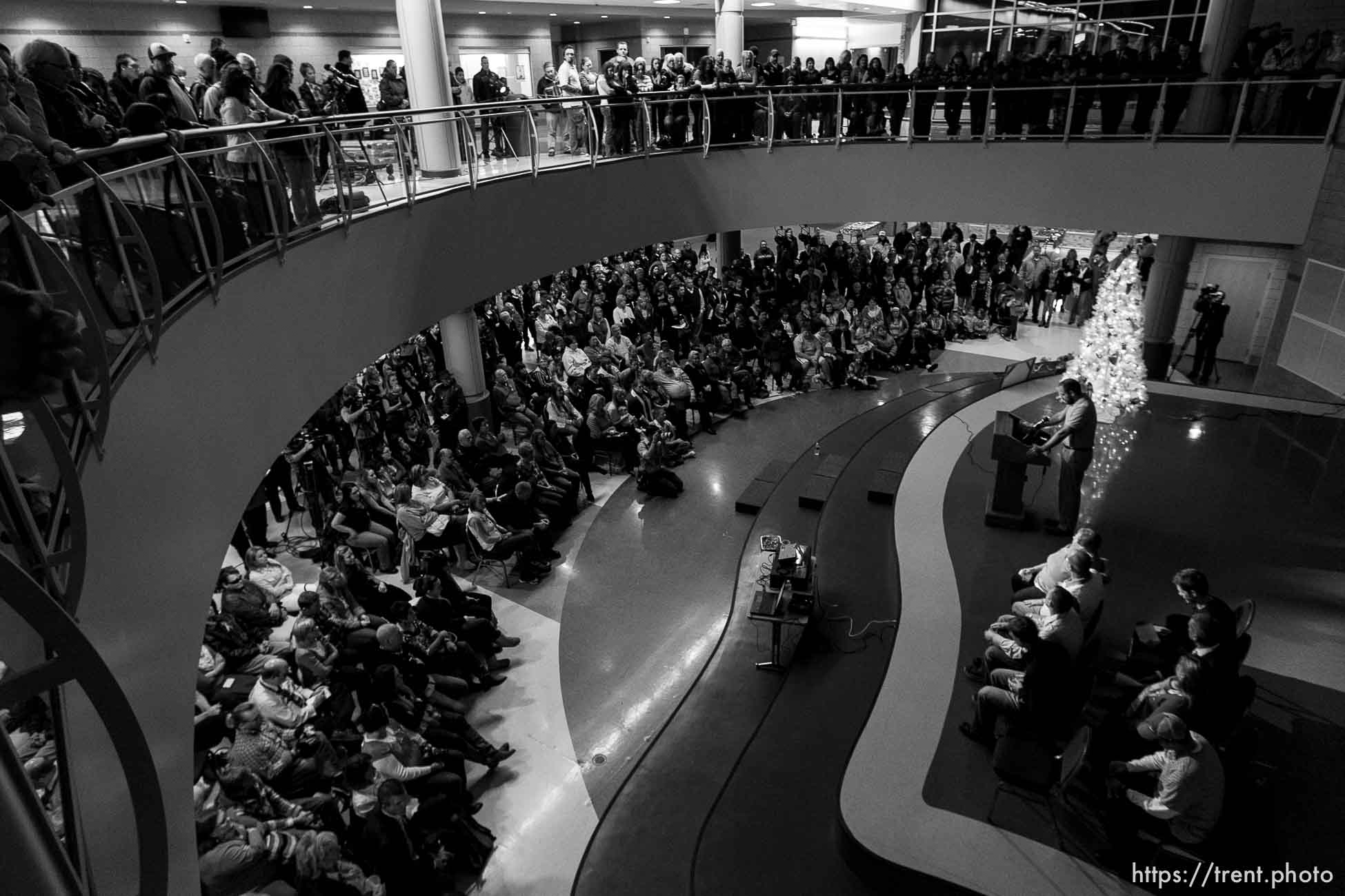 Canon EOS-1D Mark II N