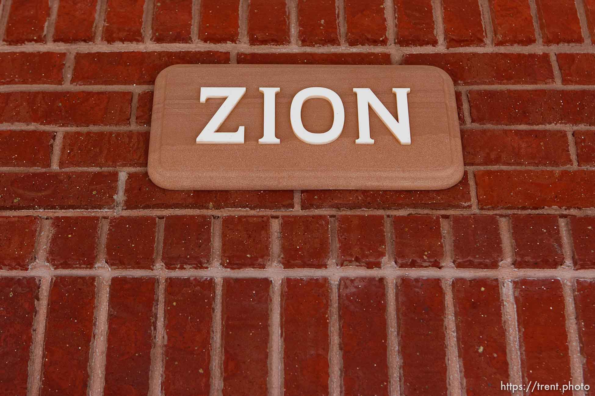 Canon EOS-1D Mark IV