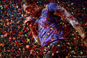 Trent Nelson  |  The Salt Lake Tribune Coldplay performs at Vivint Smart Home Arena, Wednesday August 31, 2016.