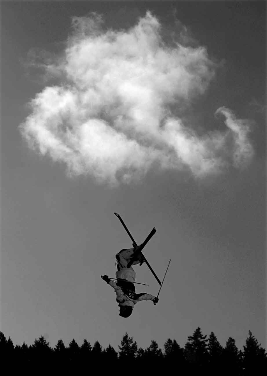 Trent Nelson  |  The Salt Lake Tribune
Pavel Bykachev (Russia), Moguls competition at the FIS Freestyle World Cup at Deer Valley, Thursday, January 14, 2010.
