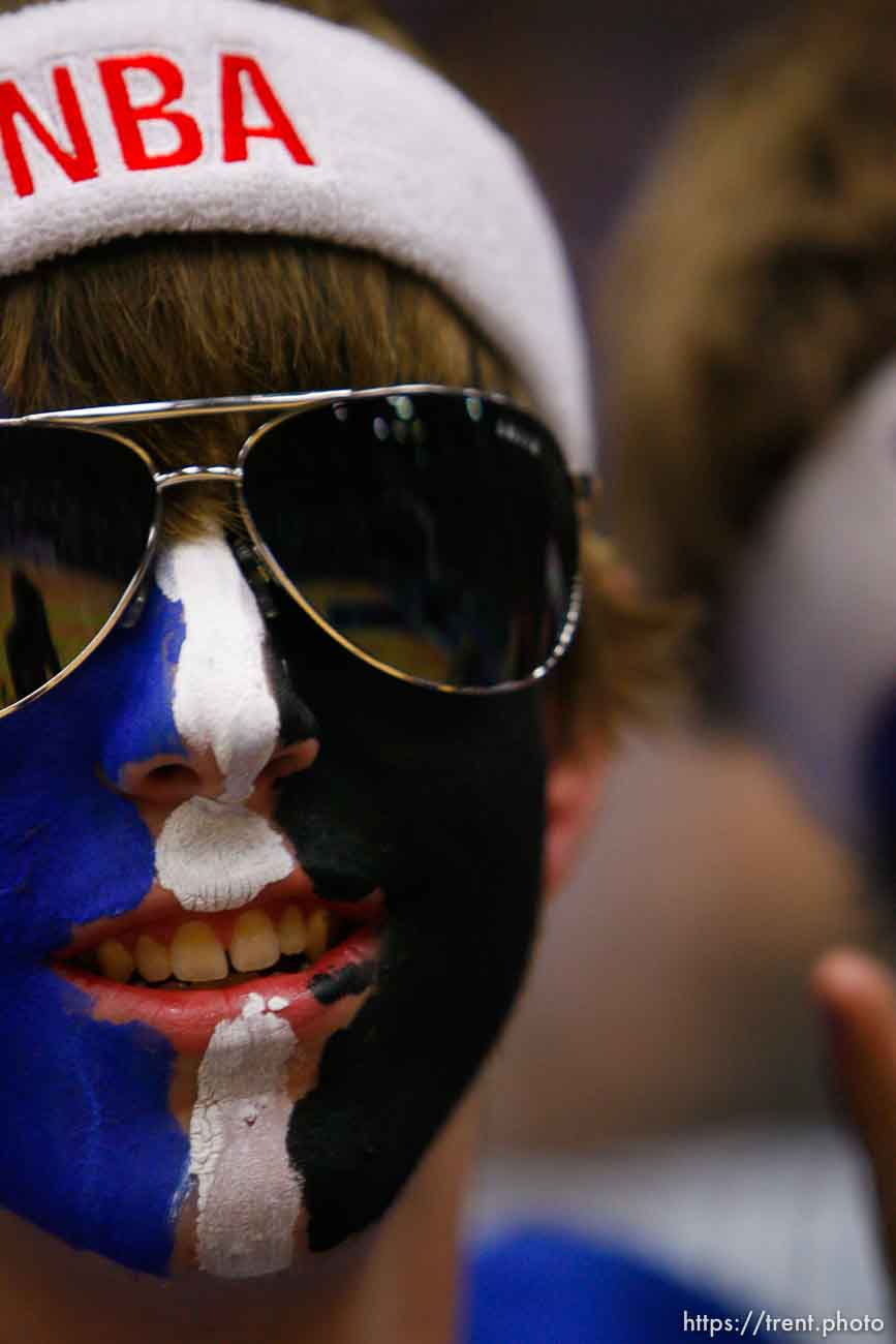 Canon EOS-1D Mark II N