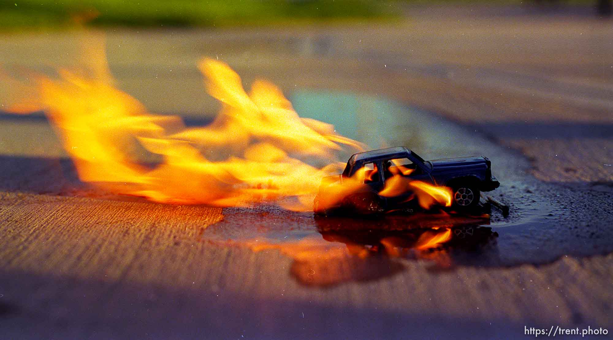 Burning hot wheel car, 1987.