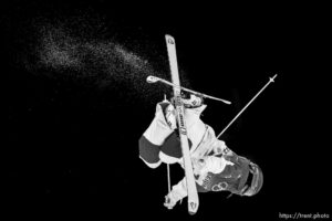 (Trent Nelson  |  The Salt Lake Tribune)  Sofiane Gagnon (CAN) competes in moguls at the 2022 Beijing Winter Olympics in Zhangjiakou on Sunday, Feb. 6, 2022.