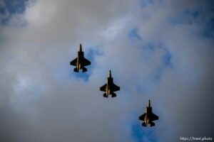(Trent Nelson  |  The Salt Lake Tribune) F-35 fighter jets perform a flyover at Stadium of Fire in Provo on Saturday, July 2, 2022.