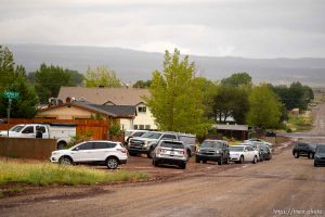 (Trent Nelson  |  The Salt Lake Tribune) FBI agents raid a home where followers of Samuel Bateman live in Colorado City, Ariz., on Tuesday, Sept. 13, 2022.
