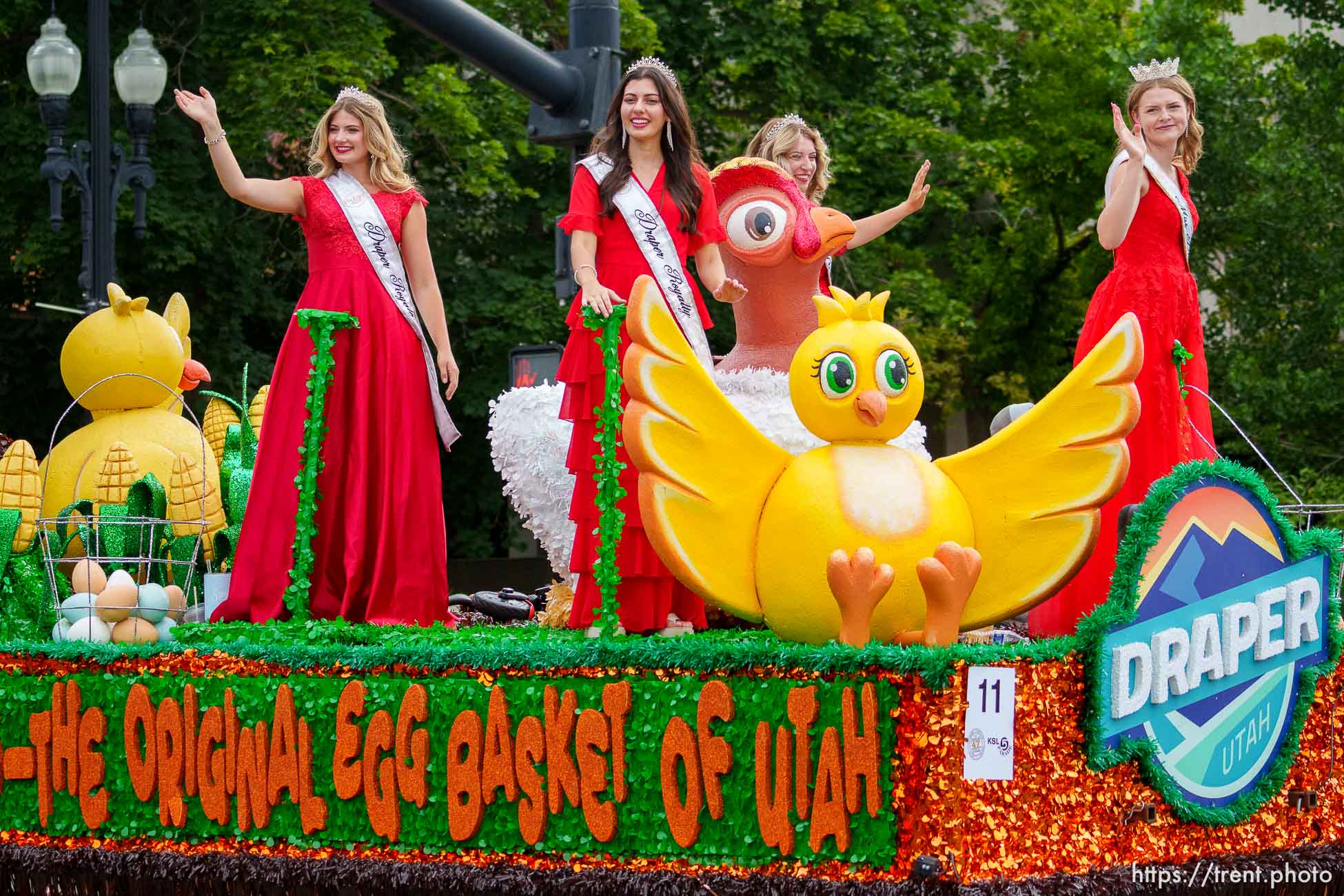 (Trent Nelson  |  The Salt Lake Tribune) A float from the city of Draper at the Days of '47 Parade in Salt Lake City on Monday, July 24, 2023.