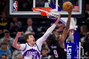 (Trent Nelson  |  The Salt Lake Tribune) Utah Jazz center Walker Kessler (24) defending Portland Trail Blazers forward Jerami Grant (9) as the Utah Jazz host the Portland Trail Blazers, NBA basketball in Salt Lake City on Thursday, Oct. 16, 2025.