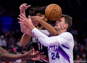 (Trent Nelson  |  The Salt Lake Tribune) Portland Trail Blazers guard Shaedon Sharpe (17) and Utah Jazz center Walker Kessler (24) as the Utah Jazz host the Portland Trail Blazers, NBA basketball in Salt Lake City on Thursday, Oct. 16, 2025.